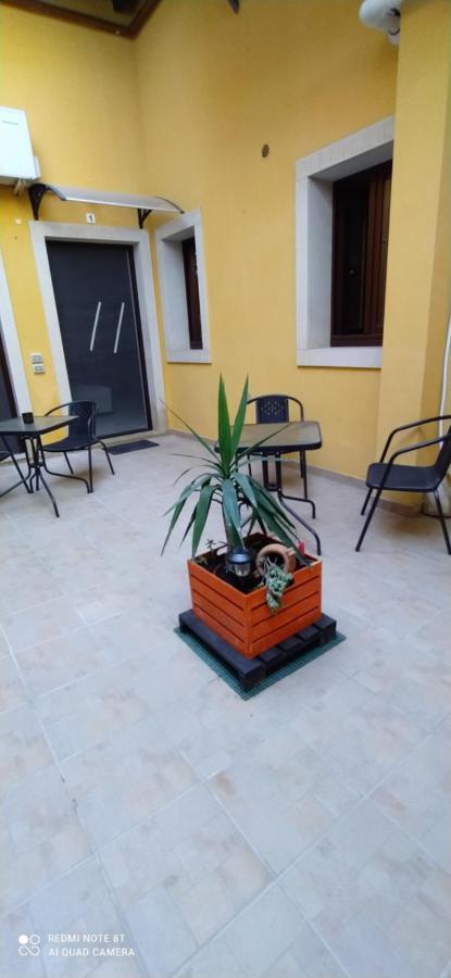 Come A Casa Siraküza Dış mekan fotoğraf