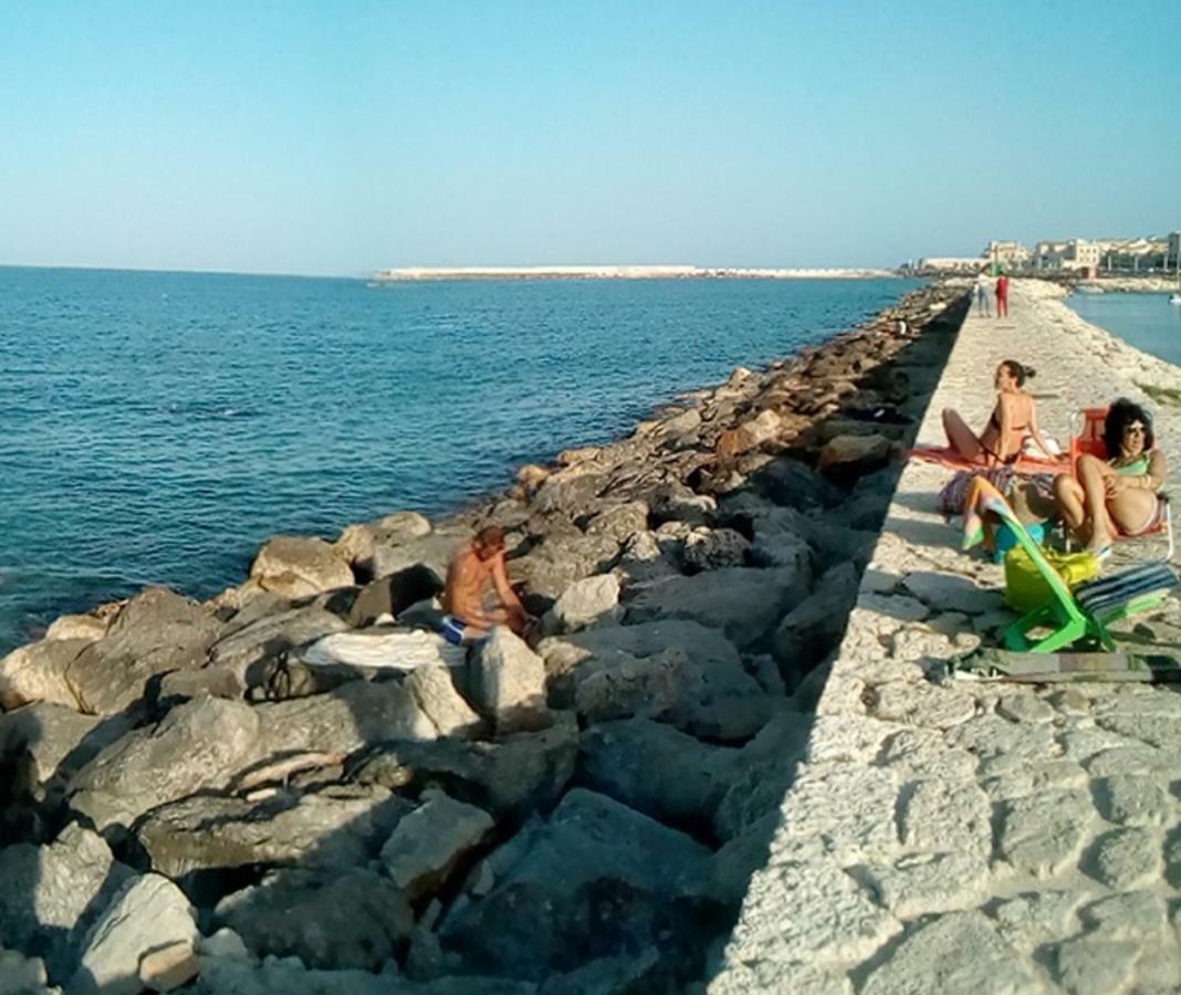Come A Casa Siraküza Dış mekan fotoğraf